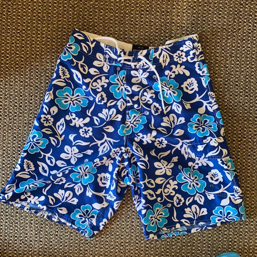 Hawaiian flowers board shorts